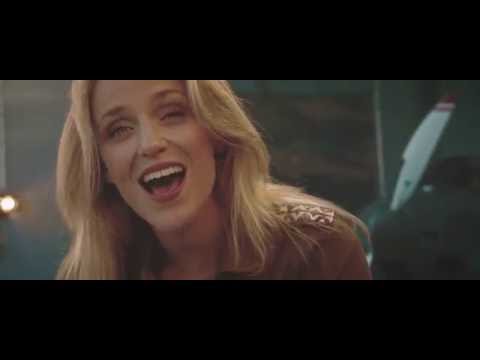 Marieke van Asch - Flying Solo (Official Music Video)