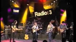 Con Fito &amp; Fitipaldis - Trozos de Cristal - Conciertos de R.3 - Año 1999