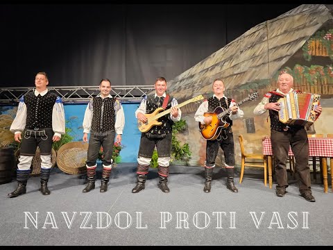 Ansambel Dolenjski veseljaki in Franc Potočar - NAVZDOL PROTI VASI