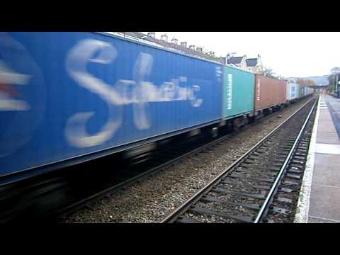 Freightliner Class 66 no: 66504 Passing Oldfield Park Working 4L32