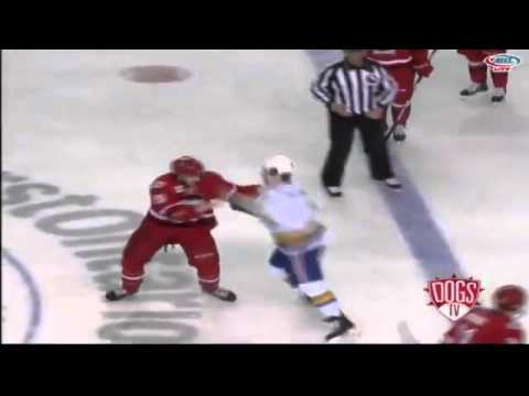 Dennis Robertson vs Jake Dowell