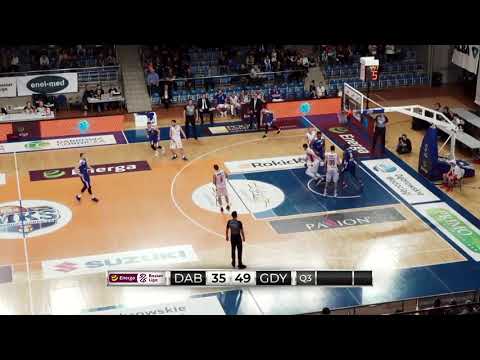 Ginyard pakuje nad centrem! #EnergaBasketLiga #PLKPL