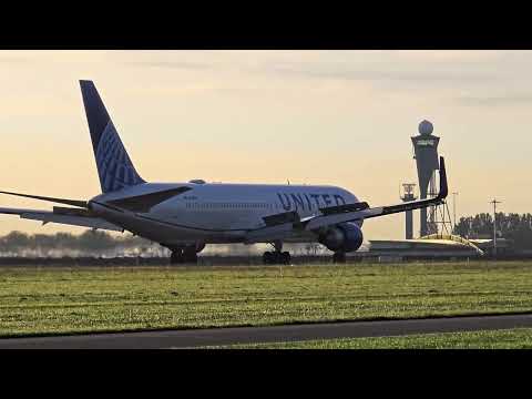 Widebody Classic! United 767-300ER N649UA at Amsterdam