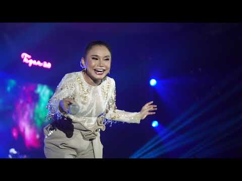 LIVE KONSER Rossa TEGAR 2.0 di Surabaya Wanita Yang Kau Pilih