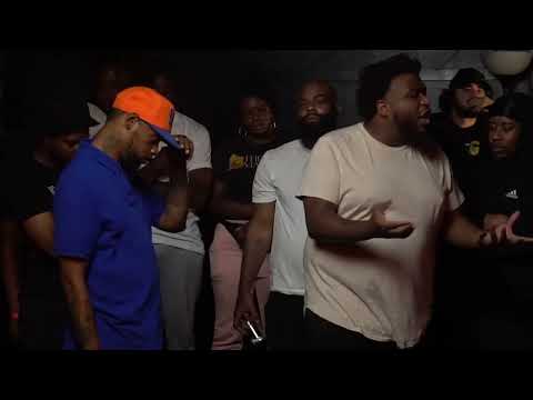 Street Dawg vs King Hashtag