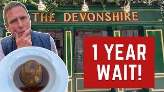 I Review LONDON'S MOST FAMOUS PUB - THE DEVONSHIRE!