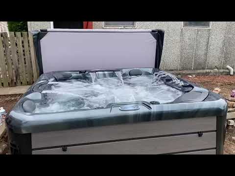 CUBA in BLACK | PreviewVideo | TheHotTubSupercentre