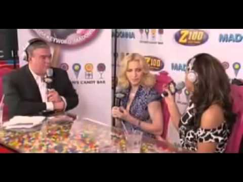 Madonna likes Mariah Carey's record