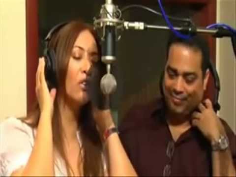 Myriam Hernandez & Gilberto Santa Rosa - No Pense Enamorarme Otra Vez [Balada]