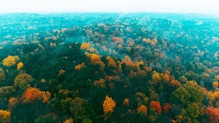 Phantom 4 Pro 4K Aerial Drone footage of Fall colors over......