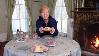 Baking a FANTASTIC 1930s Cake + Spend the Day with Me!