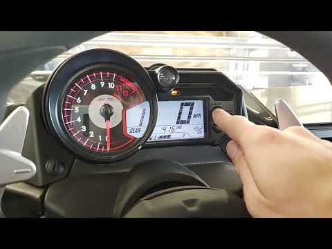 How To Drive A Yamaha YXZ