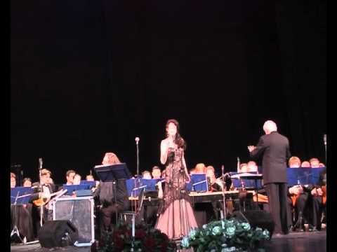 Irina Burmistrova - "Chrysanthemums"