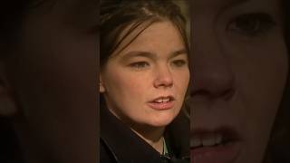 björk : features creatures 🌎 giraffes 🦒 monkeys 🐒 whales 🐋 (1993) (UHD) [4K]