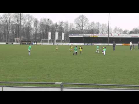 Veerse Boys K   vs   Groen Wit (de kannibalen)  maart 2012