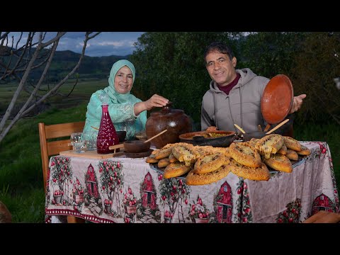 الفطائر بحشوة لذيذة 🥞 لفطور رمضان في قرية دافئة 🔥