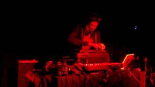 Jon Hopkins . The Low Places