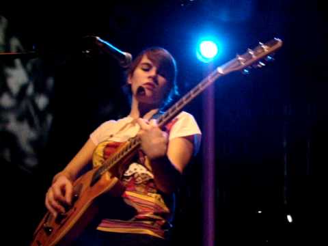 11/14 Kaki King - "Just Sounds Like A Big Fart" + Jessica @ MHoW, Brooklyn, NY 12/12/09