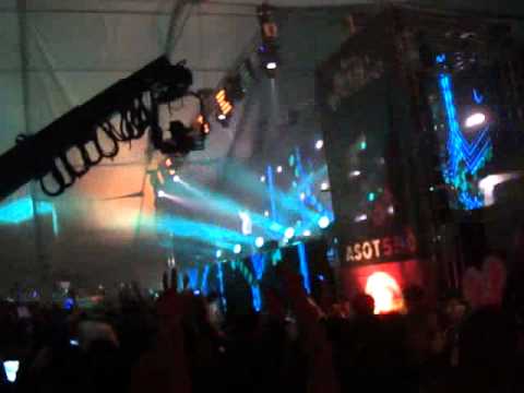 Armin Van Buuren ASOT 550 LA Darren Tate vs. Jono Grant - Let The Light Shine 2010