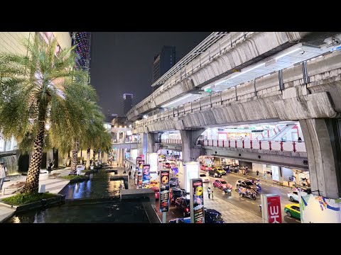 Experimente Bangkok 🇹🇭 Tailândia Central Downtown Sukhumvit Road (ถนนสุขุมวิท) Caminhada ao pôr do sol 🌞🌛 4K 2023