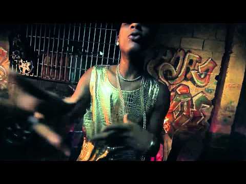 QUIMICO ULTRA MEGA - TIENEN QUE DAME BANDA (Video Oficial)