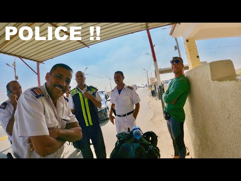 Cycling Desert Highway | Cycling Around The World | VLOG 4 🇪🇬