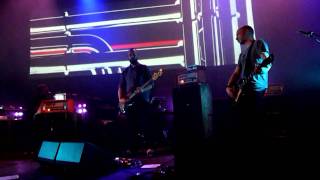 2 Rights Make 1 Wrong (Live) de Mogwai Paris Trianon 2011