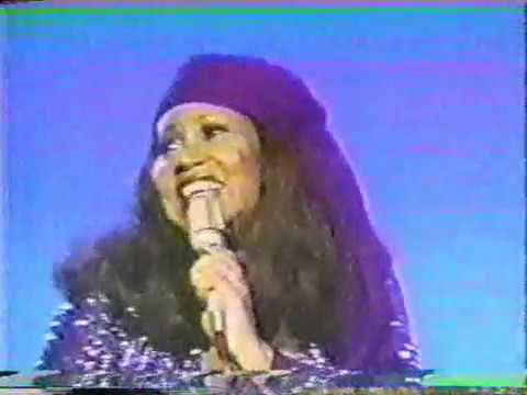 Aretha Franklin - You Light Up My Life 1979 - LIVE