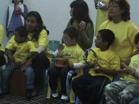 Watch video Sindrome de Down en el Perú: Family Down