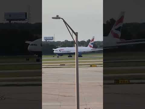 British Airways 777 Starting to Roll in Tampa! #shorts #like #travel #viral #fun #comedy #subscribe