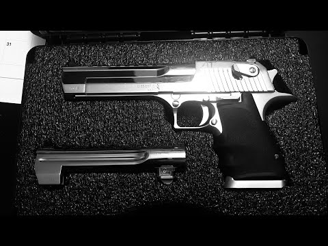 Desert Eagle .44 Magnum vs. 50AE (back-to-back)