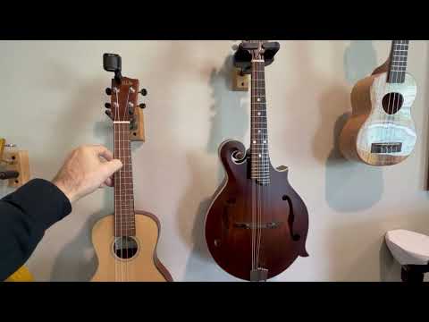 Eastman 315 versus Kala Concert Travel Ukulele tuned to GDAE