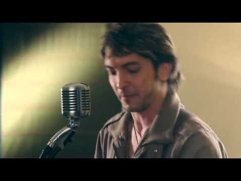 Ivan Barrios - Locos De Amor ft. Margarita Henriquez