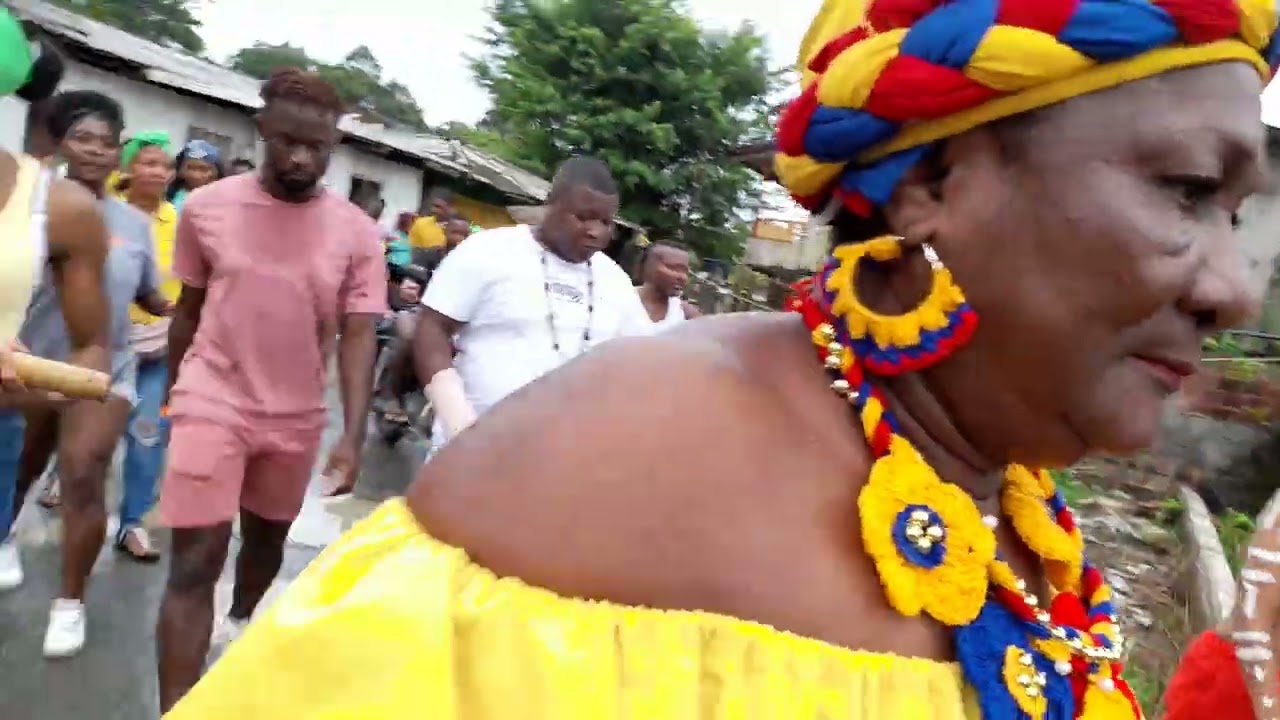 Marimba y playa, Comparsa desde ladrilleros hasta Juanchaco en vivo y en directo