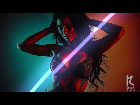 Alex Lo Faro  & Moe Turk - No More Walls