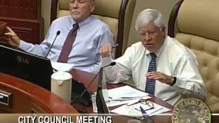 preview picture of video 'The City of Vero Beach CITY COUNCIL MEETING 4/07/2015 - Part 2'