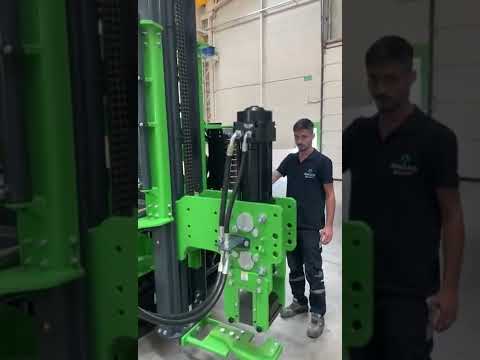 Kafar samojezdny Mazaka do słupów farm paneli PV film prezentacyjny