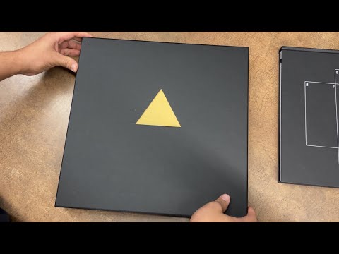 Unboxing Pink Floyd The Dark Side of the Moon 50th Anniversary Edition Contents and Quality Review