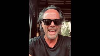 WALTON GOGGINS sings KARMA POLICE | RADIOHEAD | FALLOUT 2024 #music #art  #fallout  #radiohead
