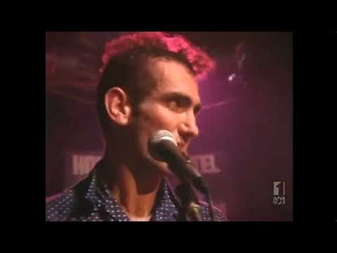 Paul Kelly & the Coloured Girls : Incident On South Darling / White Train (live 1986)