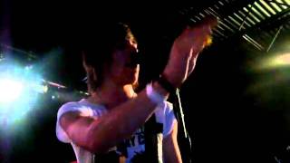 I&#39;m Not Missing You-Amely