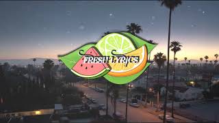 Noel Gallagher&#39;s High Flying Birds - In The Heat Of The Moment (Lyrics)