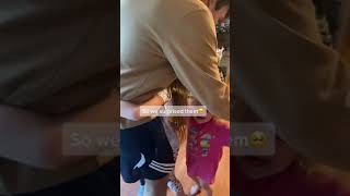 Uncle surprises his young nieces by traveling over