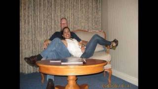 THE CANADIAN TENORS                 "O HOLY NIGHT"