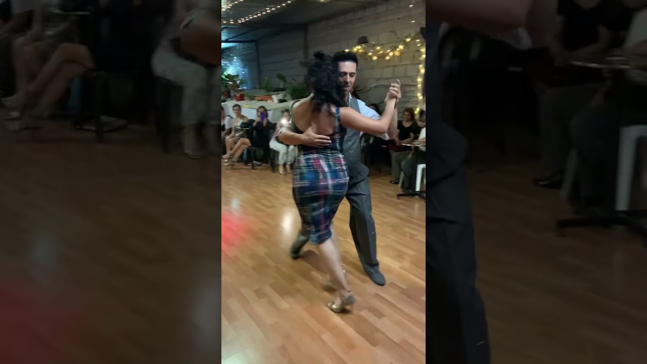 Tango: El Cencerro Orq, Juan D’Arienzo bailan: Edwin Espinosa y Alexa Yepes
