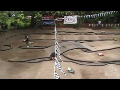 BnD Race 2WD Short Course A-Main Canada Day 2013