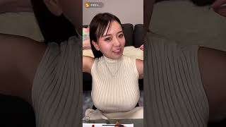 Kカップ巨乳ギャル【TikTok化粧中ライブ】半袖白ニット