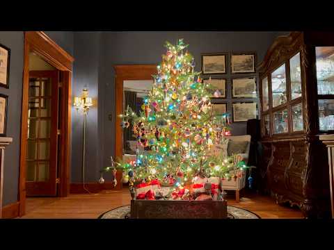 Inside Christmas Decor Tour! 🥰🎄❤️ // Garden Answer