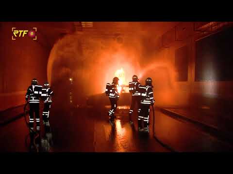 Feuerwehr Reutlingen stellt Pilotlehrgang zur Tunnelbrandbekämpfung vor