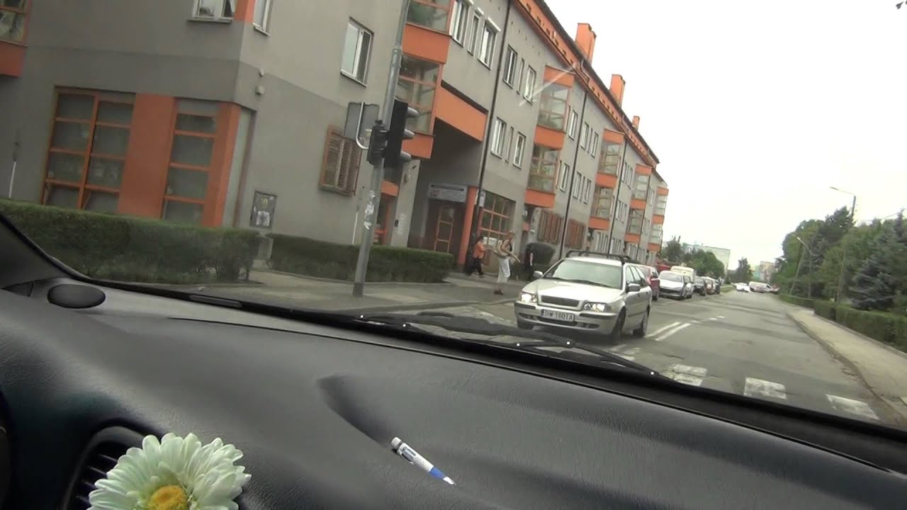 Błędy na egzaminie (zła technika prowadzenia pojazdu-sprzęgło)OSK Kursant